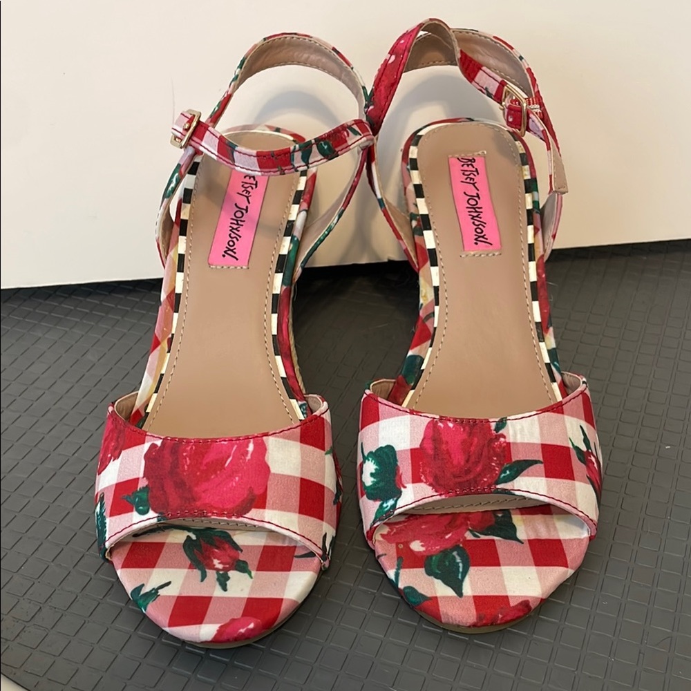 Betsey Johnson Red and Green Floral Gingham Sandals